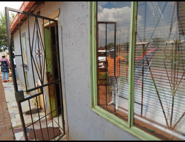 2 BEDROOM HOUSE FOR SALE IN KANANA PARK
